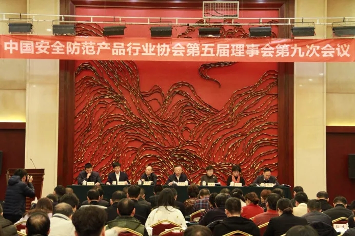 1577945812142736.jpg 640.webp (2).jpg